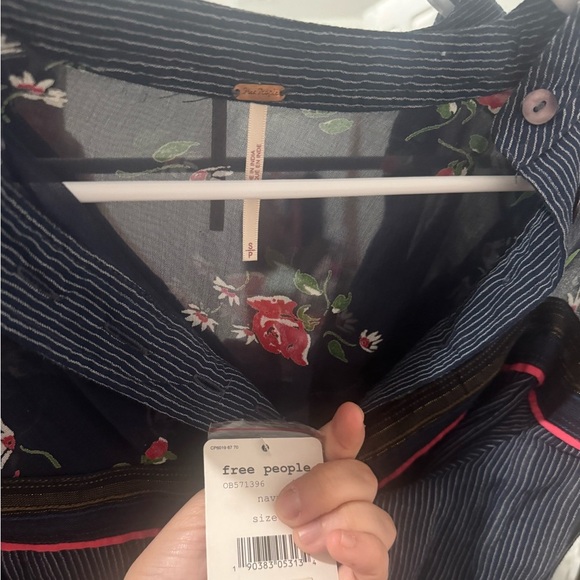 BNWT Free People Hearts and Colors Tunic Top Blue Striped Sheer Floral - Picture 4 of 5